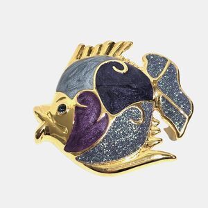Perfect Cruise PS CO. 1999 Angel Fish Pin Amethyst Purple Enamel Blue Glitter